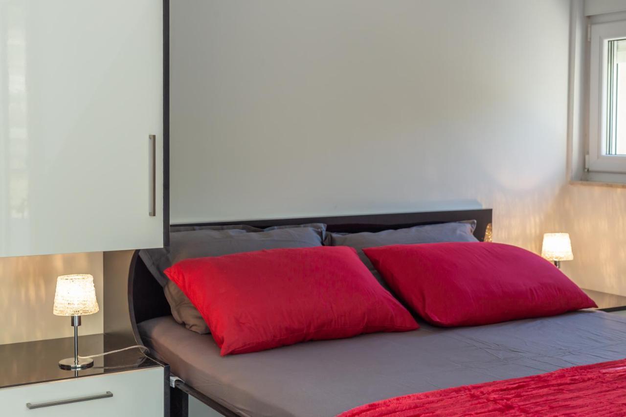 Hotel Ferdo 1 Makarska Zewnętrze zdjęcie